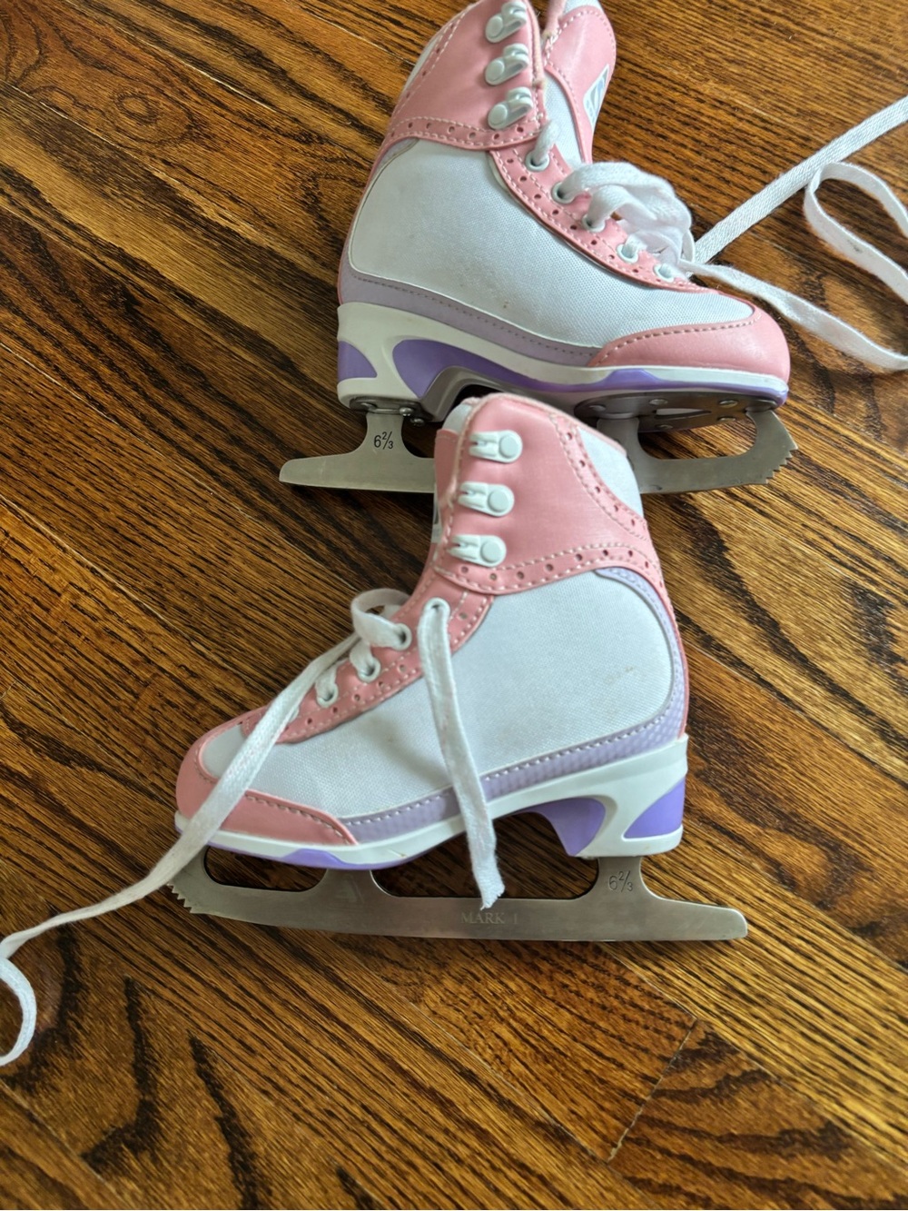 Girls Pink & White Figure Ice Skates with Lavender Accents 10J